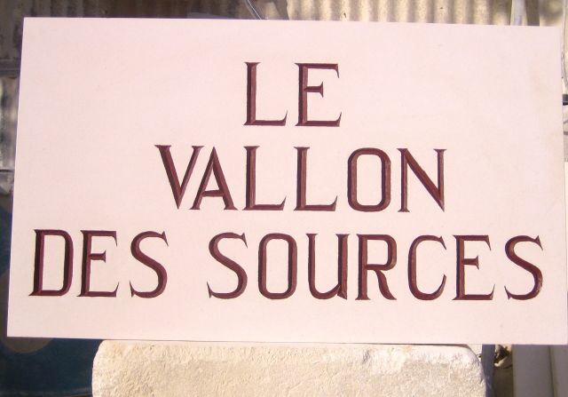 Gravure sur pierre à Aix en Provence