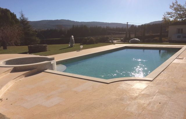 creation de piscine à Salon de Provence
