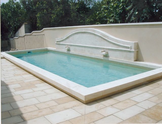 Margelles de piscine