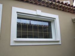 Pierre de Rognes -  Conception d'un barbecue sur mesure en pierres naturelles pour une villa à Aix-en-Provence dans les Bouches-du-Rhône